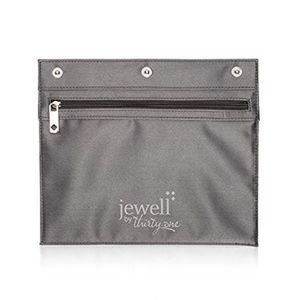 Thirty One Zipper Pocket